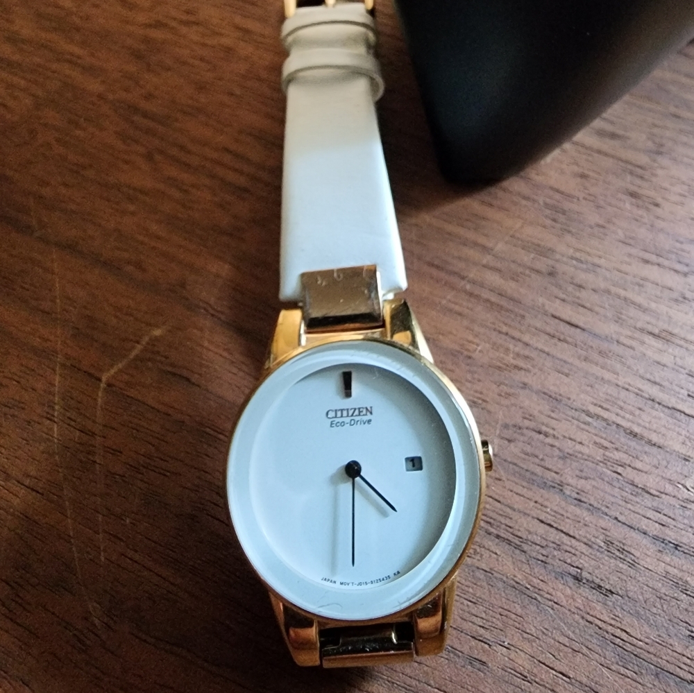Citizen Ladies Eco Drive watch
